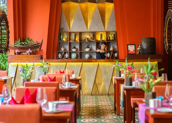 Hotel Golden Temple